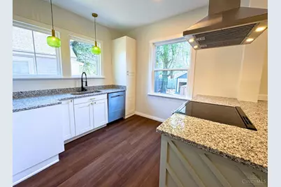 1811 Emerson Avenue, Cincinnati, OH 45239 - Photo 11