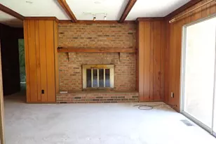 688 Buff Ct, Springfield Township, OH 45231 - Photo 9
