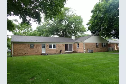 688 Buff Court, Springfield Township, OH 45231 - Photo 3