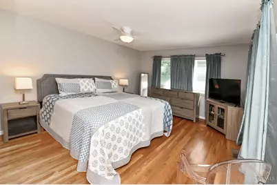 696 Totten Way, Cincinnati, OH 45226 - Photo 21