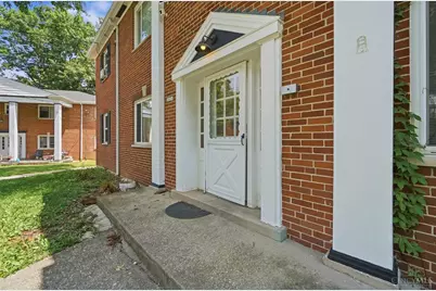 3524 Hazelwood Avenue #1, Cincinnati, OH 45211 - Photo 5