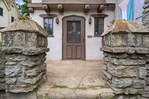 2956 Linwood Ave, Cincinnati, OH 45208 - Photo 5