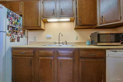 6624 Flagstone Court, Colerain Township, OH 45239 - Photo 13