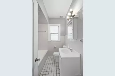 3453 Linwood Avenue, Cincinnati, OH 45226 - Photo 19