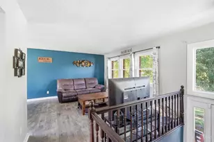 701 Miles Ln, Union Township, OH 45245 - Photo 9