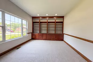 7188 Tarragon Ct, Liberty Township, OH 45011 - Photo 13