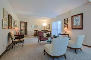 8608 Zenith Ct, Springfield Township, OH 45231 - Photo 5