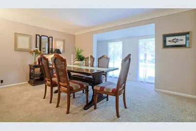 8608 Zenith Court, Springfield Township, OH 45231 - Photo 13