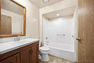4266 Marcrest Dr, Green Township, OH 45211 - Photo 25