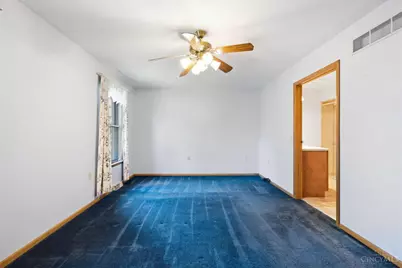 4266 Marcrest Drive, Cincinnati, OH 45211 - Photo 27
