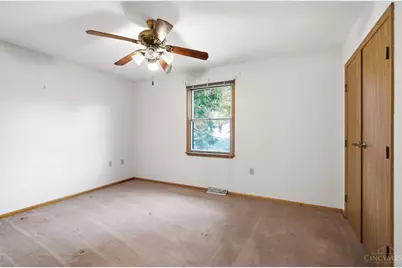 4266 Marcrest Drive, Cincinnati, OH 45211 - Photo 33