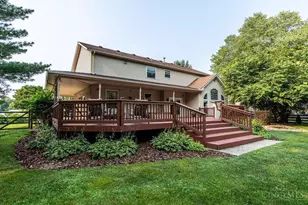 1559 Wild Cherry Dr, Miami Township, OH 45150 - Photo 5