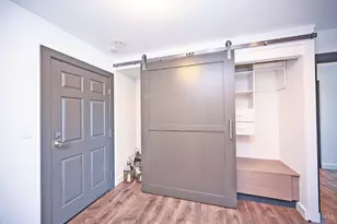 2200 Victory Pkwy, Cincinnati, OH 45206 - Photo 11