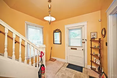 6709 Buckingham Place, Cincinnati, OH 45227 - Photo 7