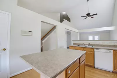 623 Quail Hollow Drive, Trenton, OH 45067 - Photo 7