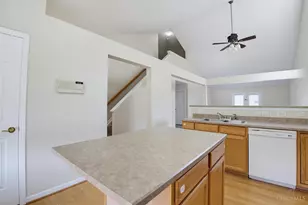 623 Quail Hollow Dr, Trenton, OH 45067 - Photo 7