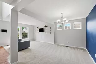 7719 Sycamore Woods Ln, Hamilton, OH 45011 - Photo 11