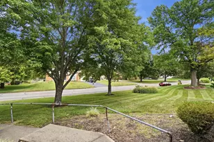 7031 Butterwood Dr, West Chester, OH 45241 - Photo 5