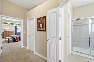 1584 Hawk Ridge Dr, Hamilton Township, OH 45039 - Photo 27