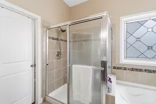 1584 Hawk Ridge Dr, Hamilton Township, OH 45039 - Photo 35