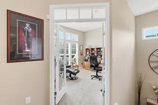 1584 Hawk Ridge Dr, Hamilton Township, OH 45039 - Photo 25