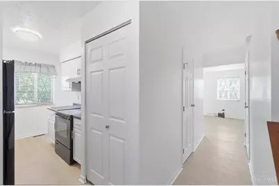 9464 Haddington Court, Colerain Township, OH 45251 - Photo 5