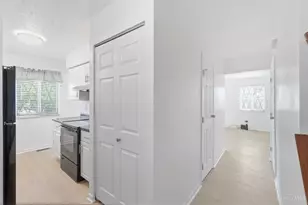 9464 Haddington Ct, Colerain Township, OH 45251 - Photo 5