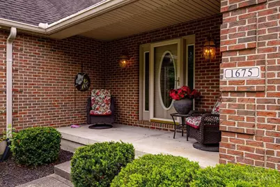1675 Ainsley Lane, Hamilton, OH 45013 - Photo 3