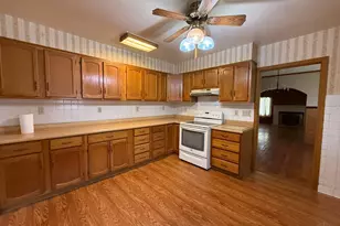 665 New London Rd, Hamilton, OH 45013 - Photo 7