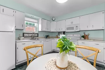 1810 Belle Meade Court, Cincinnati, OH 45230 - Photo 17