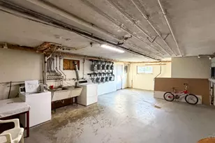 2896 Harrison Ave, Cincinnati, OH 45211 - Photo 25