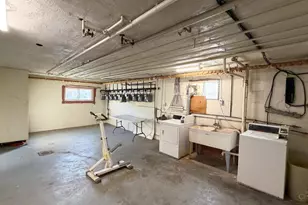 2896 Harrison Ave, Cincinnati, OH 45211 - Photo 41