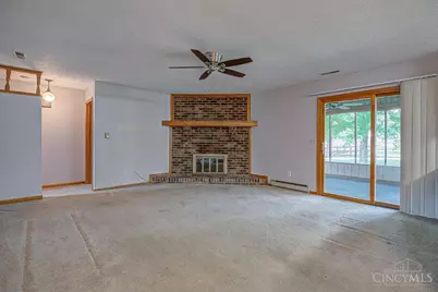 8254 Meadowlark Drive, Carlisle, OH 45005 - Photo 7