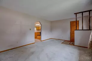 8254 Meadowlark Dr, Carlisle, OH 45005 - Photo 5