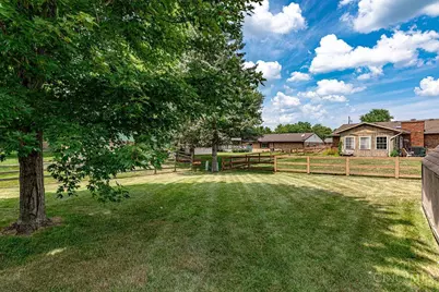 8254 Meadowlark Drive, Carlisle, OH 45005 - Photo 27