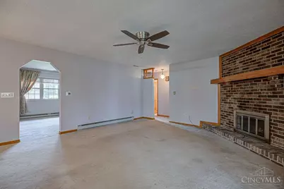 8254 Meadowlark Drive, Carlisle, OH 45005 - Photo 17
