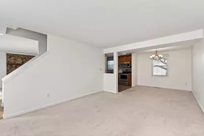 6978 Fallen Oaks Drive, Deerfield Township, OH 45040 - Photo 7