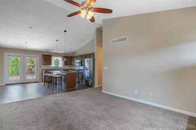 101 Silver Oak Court, Carlisle, OH 45005 - Photo 5