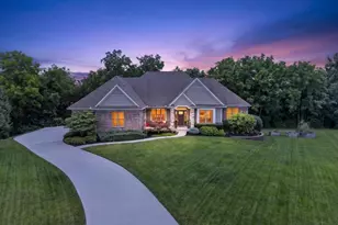 1723 Laurel Glen Ct, Hamilton Township, OH 45140 - Photo 5