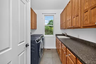 1723 Laurel Glen Court, Hamilton Township, OH 45140 - Photo 25