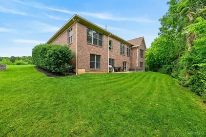 1723 Laurel Glen Court, Hamilton Township, OH 45140 - Photo 3