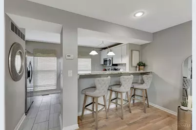 1012 John Street, Cincinnati, OH 45203 - Photo 9