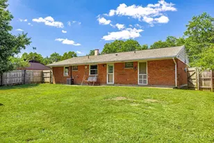 11708 Vancleve Ave, Springdale, OH 45246 - Photo 17