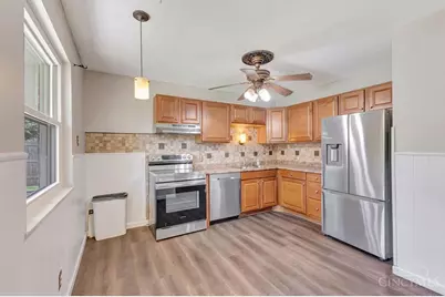 11708 Van Cleve Avenue, Springdale, OH 45246 - Photo 3