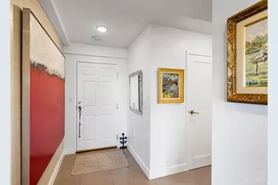 2200 Victory Parkway #2104, Cincinnati, OH 45026 - Photo 3