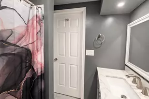424 Rockford Dr, Hamilton, OH 45013 - Photo 13