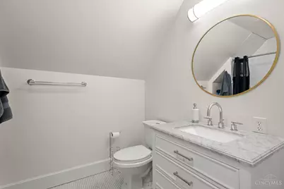2621 Hackberry Street, Cincinnati, OH 45206 - Photo 25