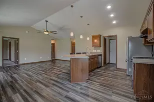 136 Pebble Crk Dr, Eaton, OH 45320 - Photo 15