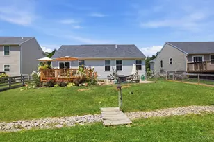 28 Charmalee Dr, Batavia Township, OH 45102 - Photo 7