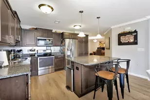 37 Old Pond Rd, Springboro, OH 45066 - Photo 9